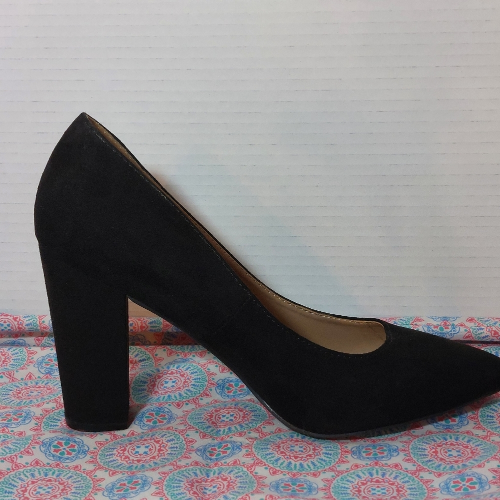 10W Lane Bryant Black Suede Heel
